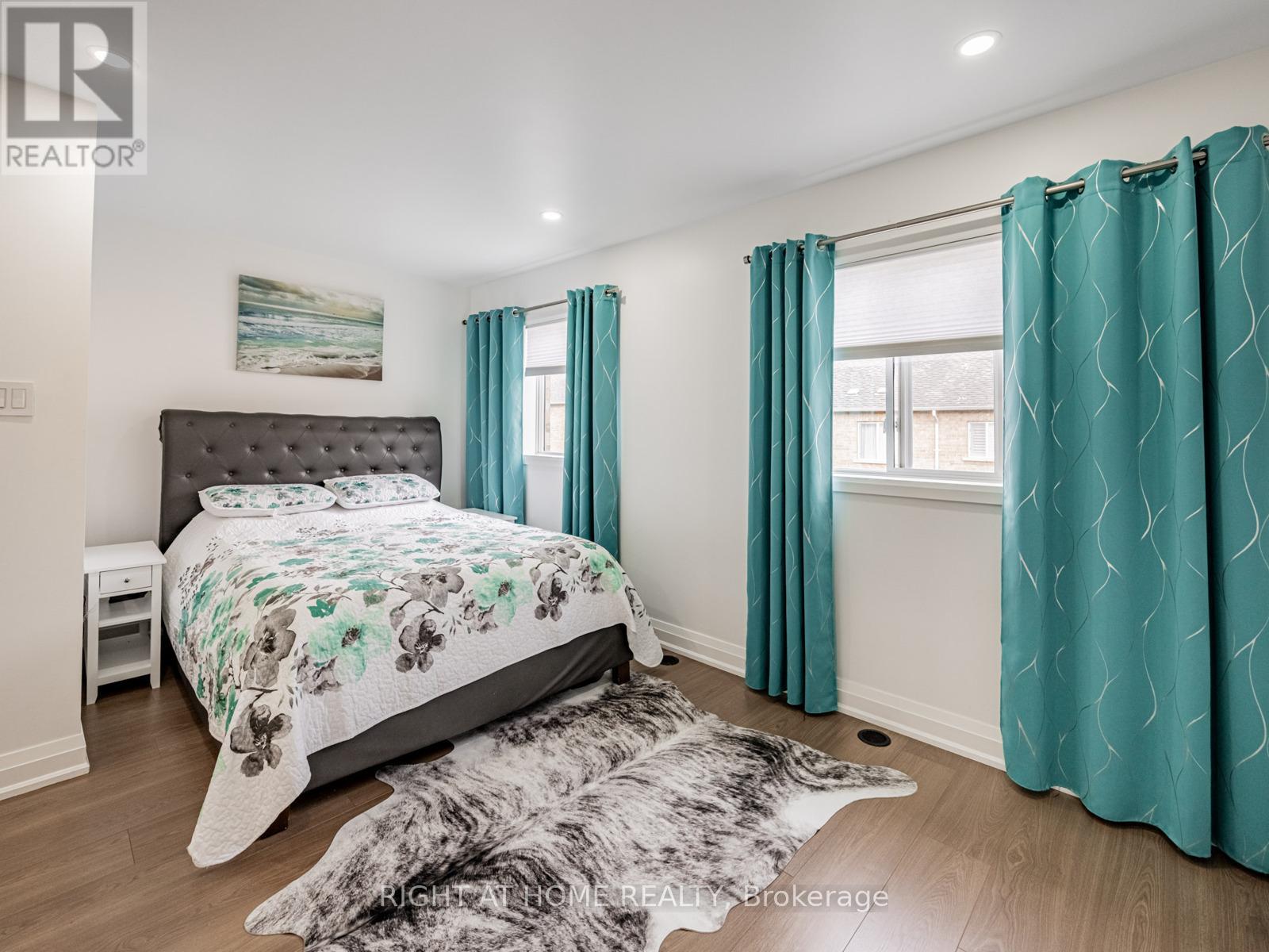 105 - 601 Shoreline Drive, Mississauga, Ontario  L5B 4K8 - Photo 16 - W12508070