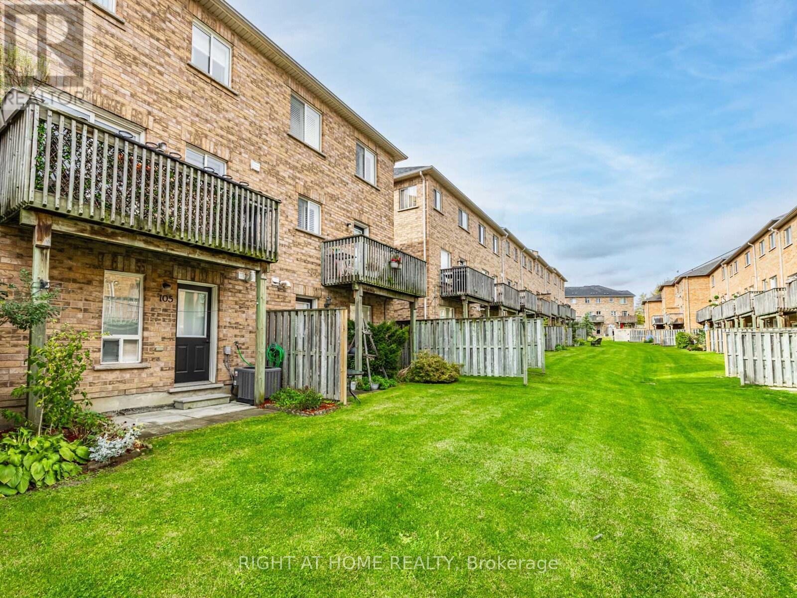 105 - 601 Shoreline Drive, Mississauga, Ontario  L5B 4K8 - Photo 44 - W12508070