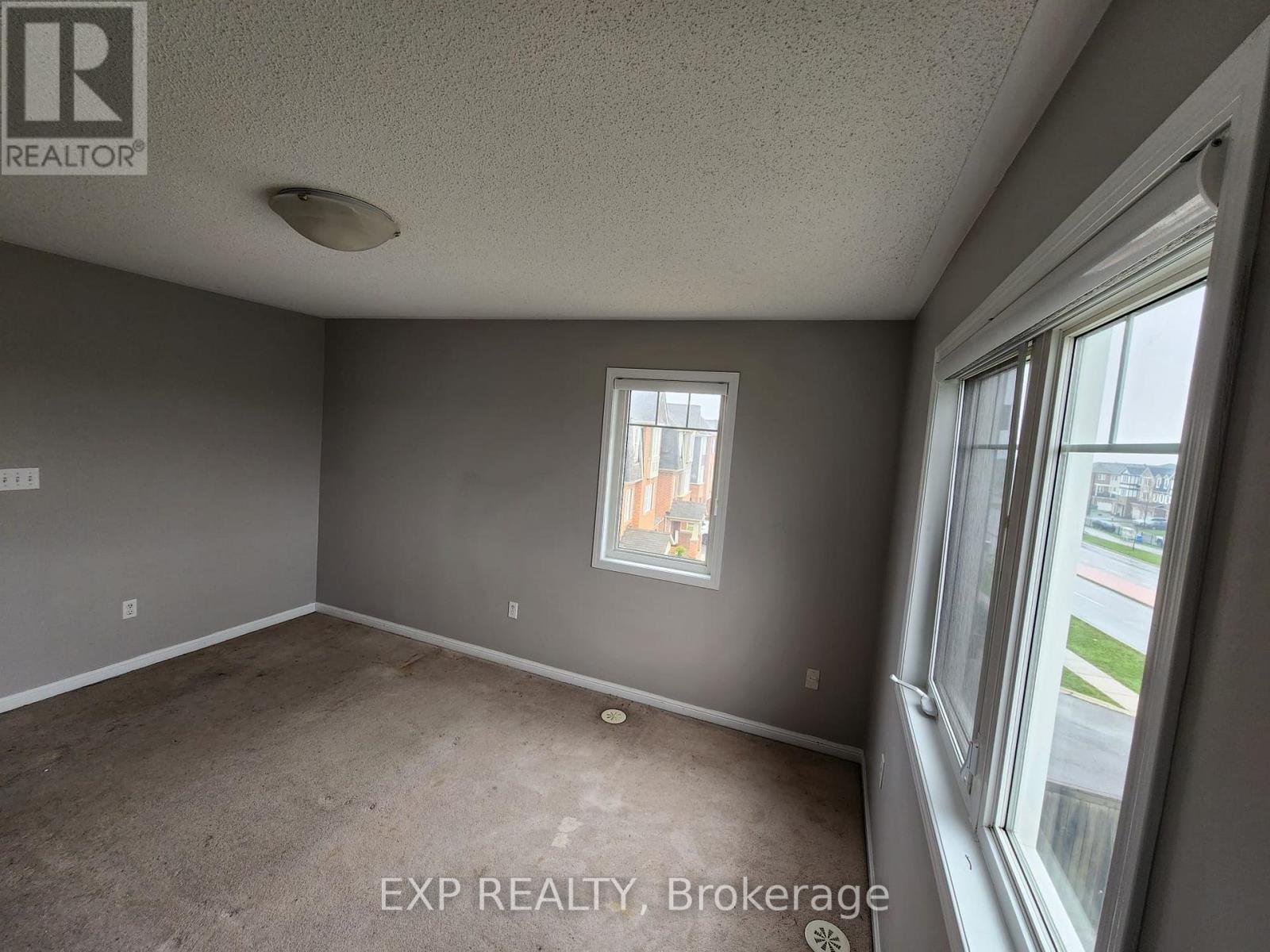 16 Saunter Court, Brampton, Ontario  L7A 0S7 - Photo 17 - W12508080