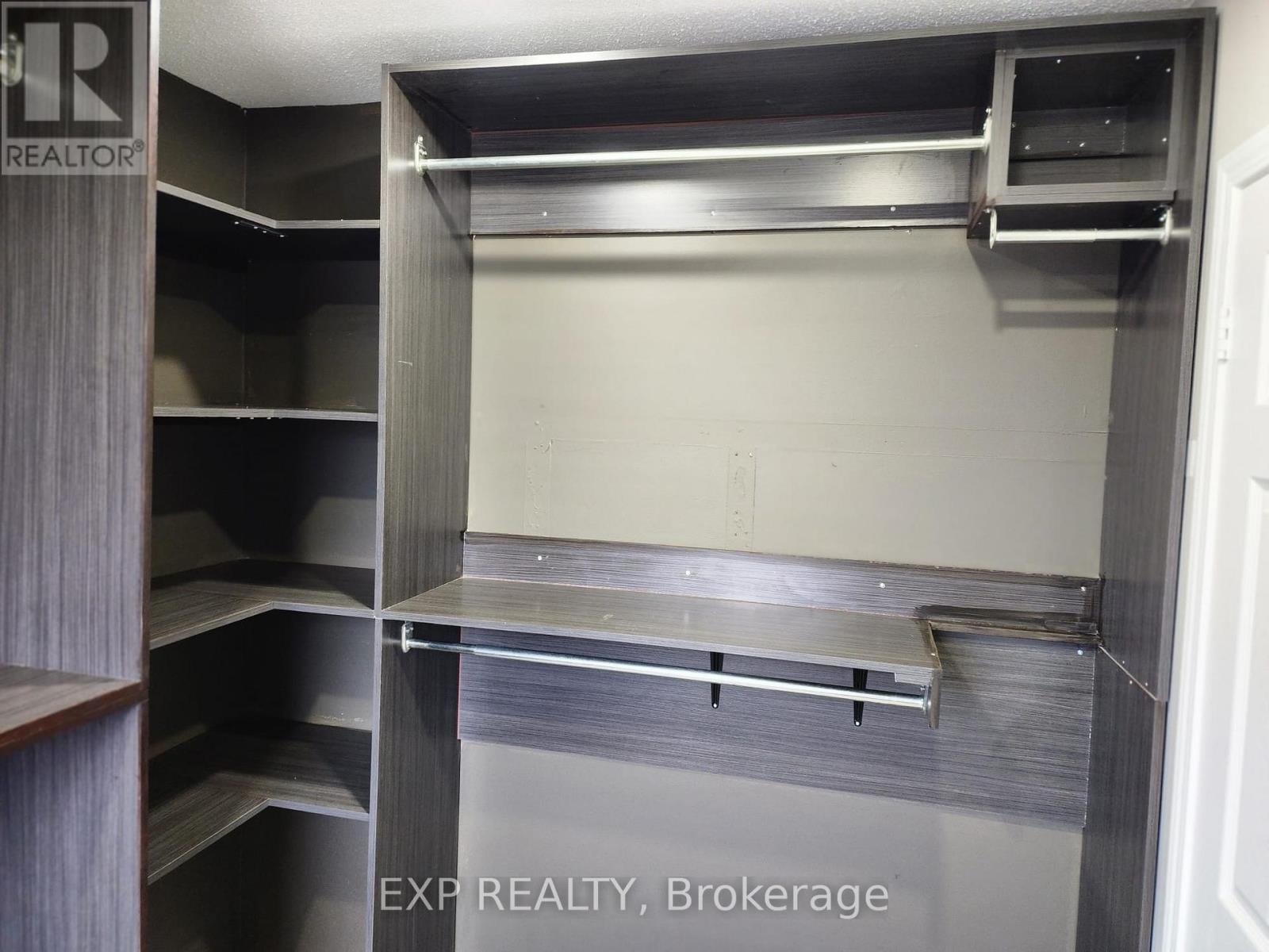 16 Saunter Court, Brampton, Ontario  L7A 0S7 - Photo 18 - W12508080