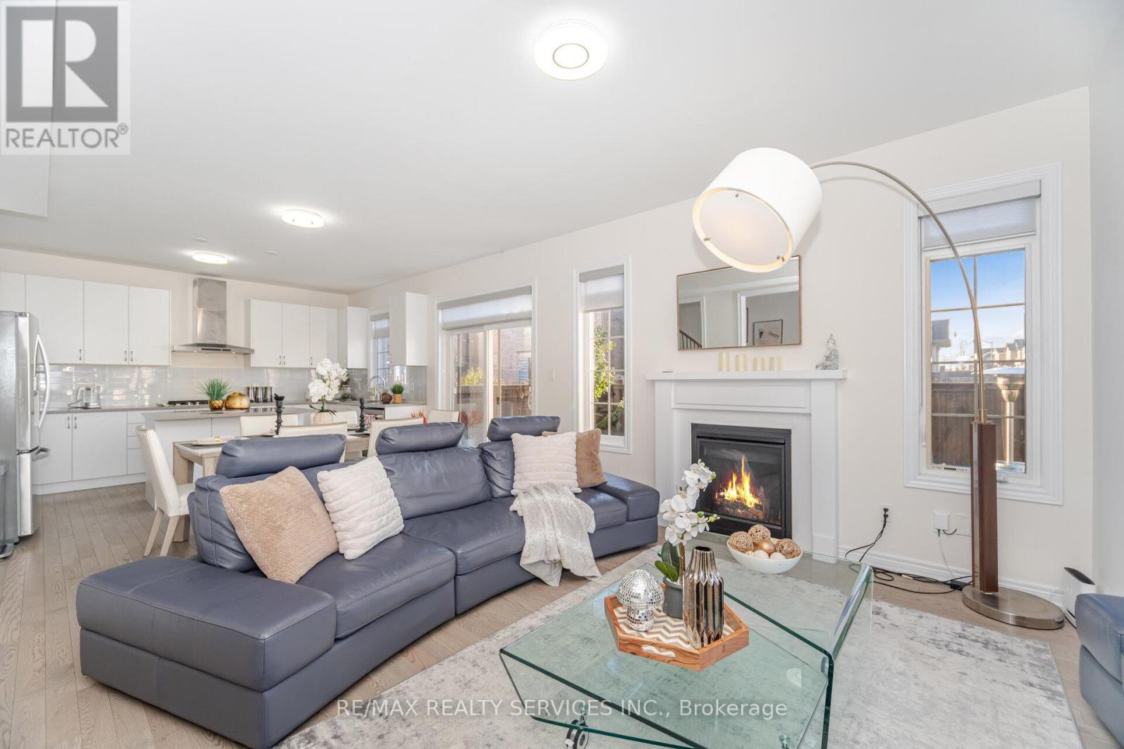 114 Haverhill Road, Brampton, Ontario  L6R 4A6 - Photo 12 - W12508088