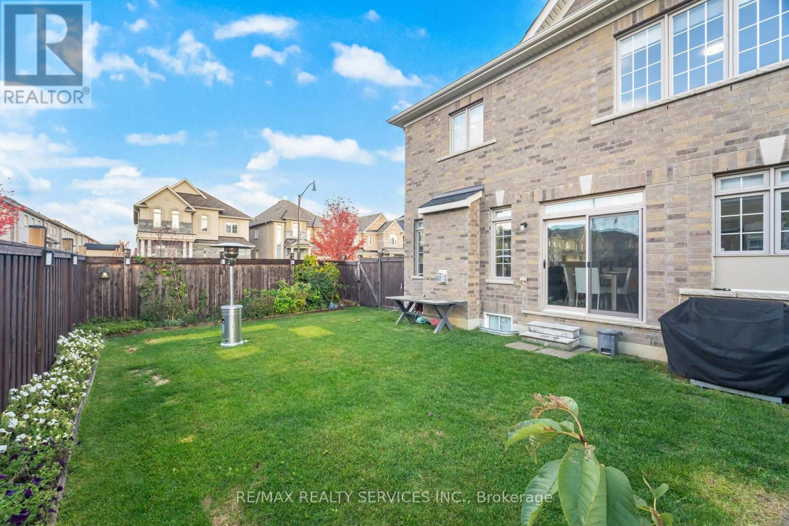 114 Haverhill Road, Brampton, Ontario  L6R 4A6 - Photo 38 - W12508088