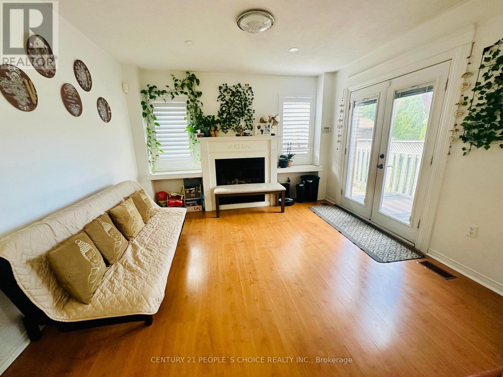 48 Coachwhip Road, Brampton, Ontario L6R 1X8 - Photo 14 - W12508090