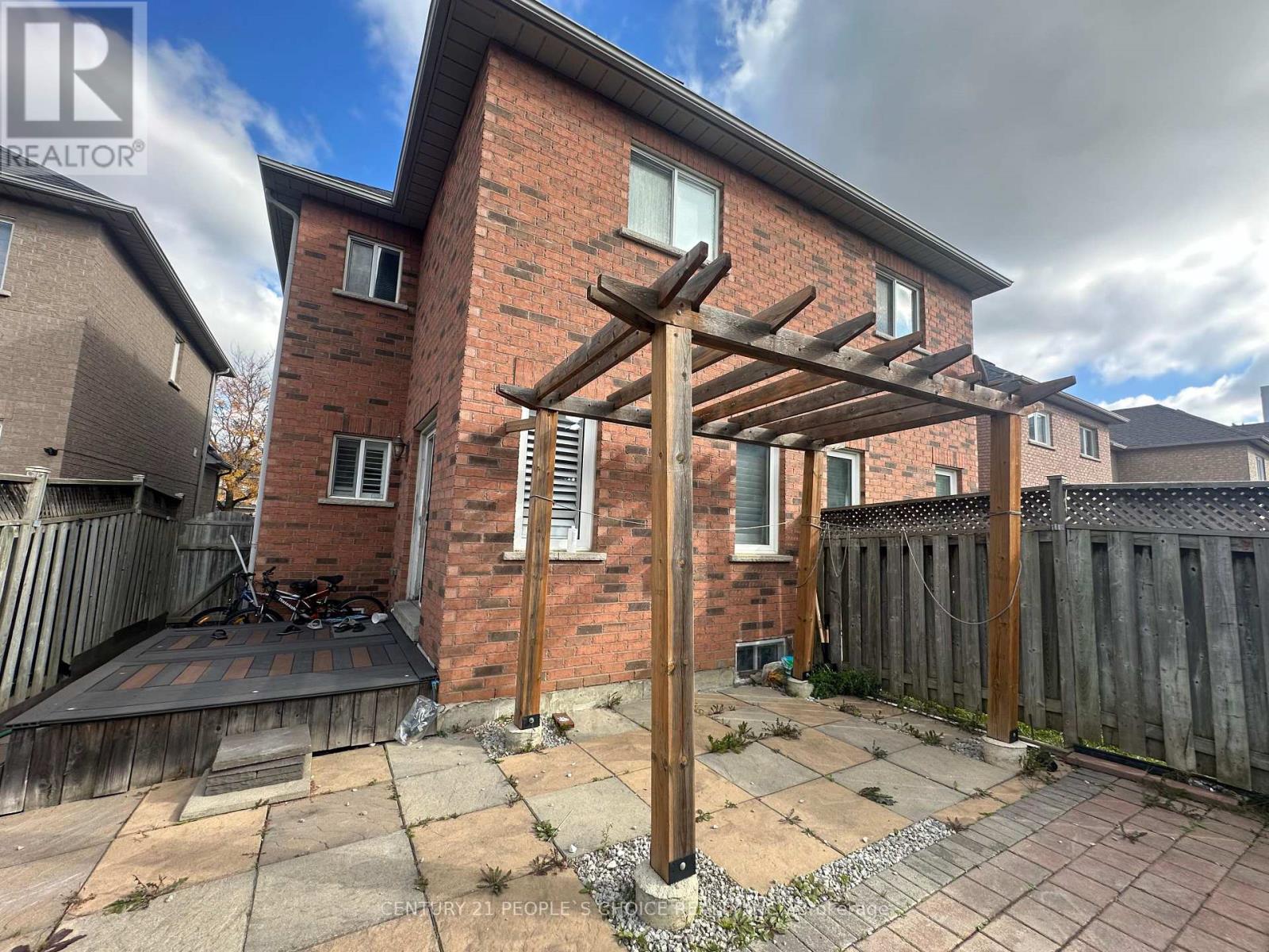 48 Coachwhip Road, Brampton, Ontario L6R 1X8 - Photo 30 - W12508090