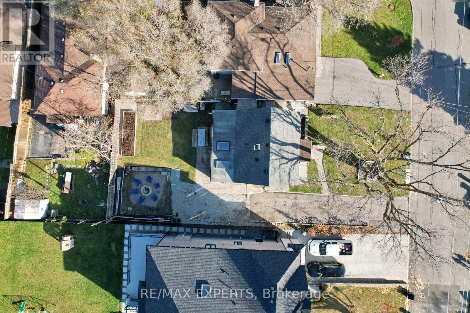 100 Wallasey Avenue, Toronto, Ontario  M9M 1E4 - Photo 35 - W12508100