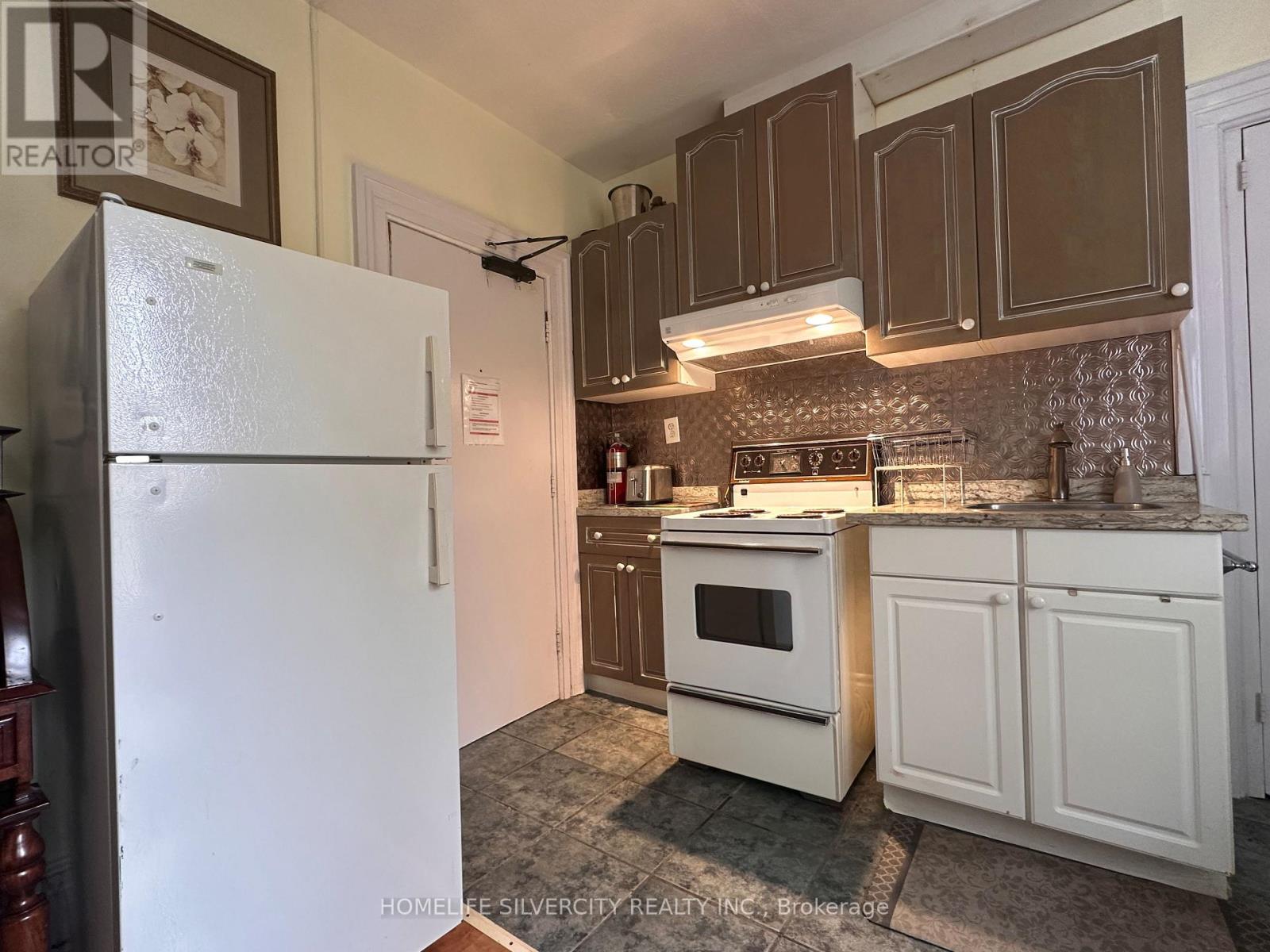 5 - 50 Nelson Street W, Brampton, Ontario  L6X 1C3 - Photo 13 - W12508118