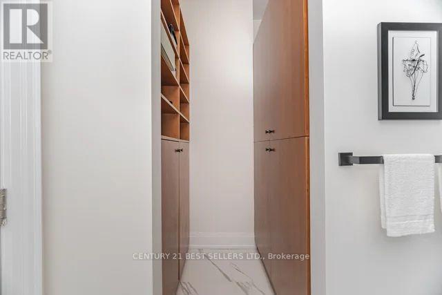 1595 Calverton Court, Mississauga, Ontario  L5G 2W4 - Photo 23 - W12508170