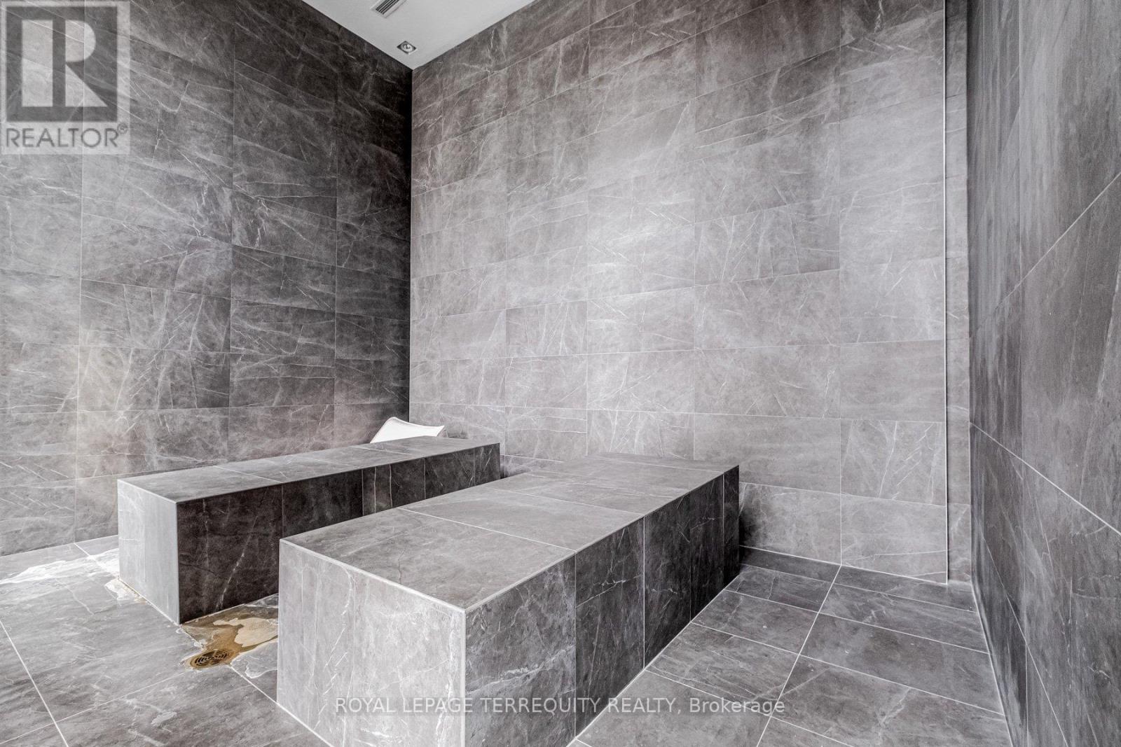 4209 - 161 Roehampton Avenue, Toronto, Ontario  M4P 0C8 - Photo 19 - C12507316