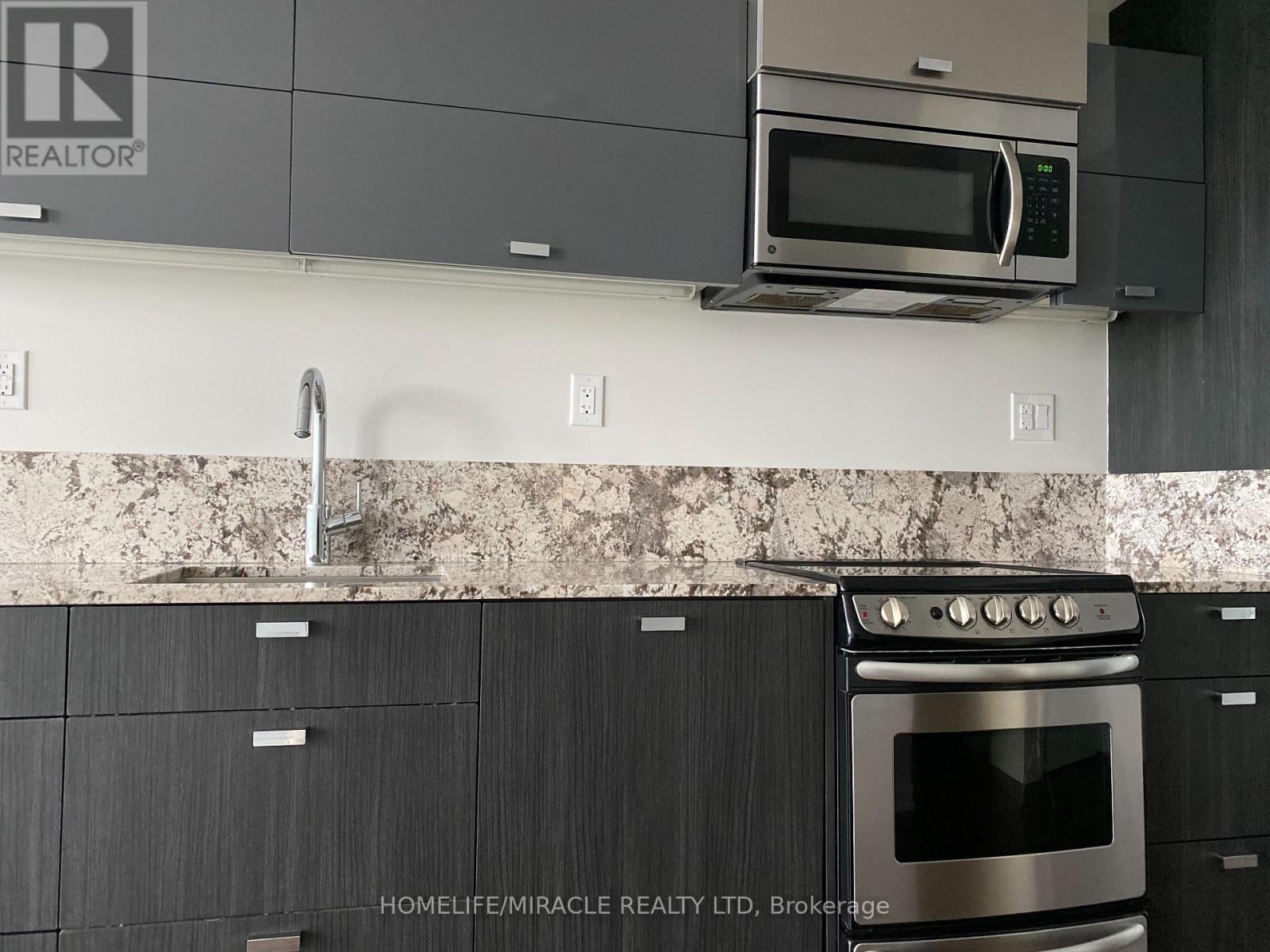 3408 - 290 Adelaide Street W, Toronto, Ontario  M5V 1P6 - Photo 5 - C12508136