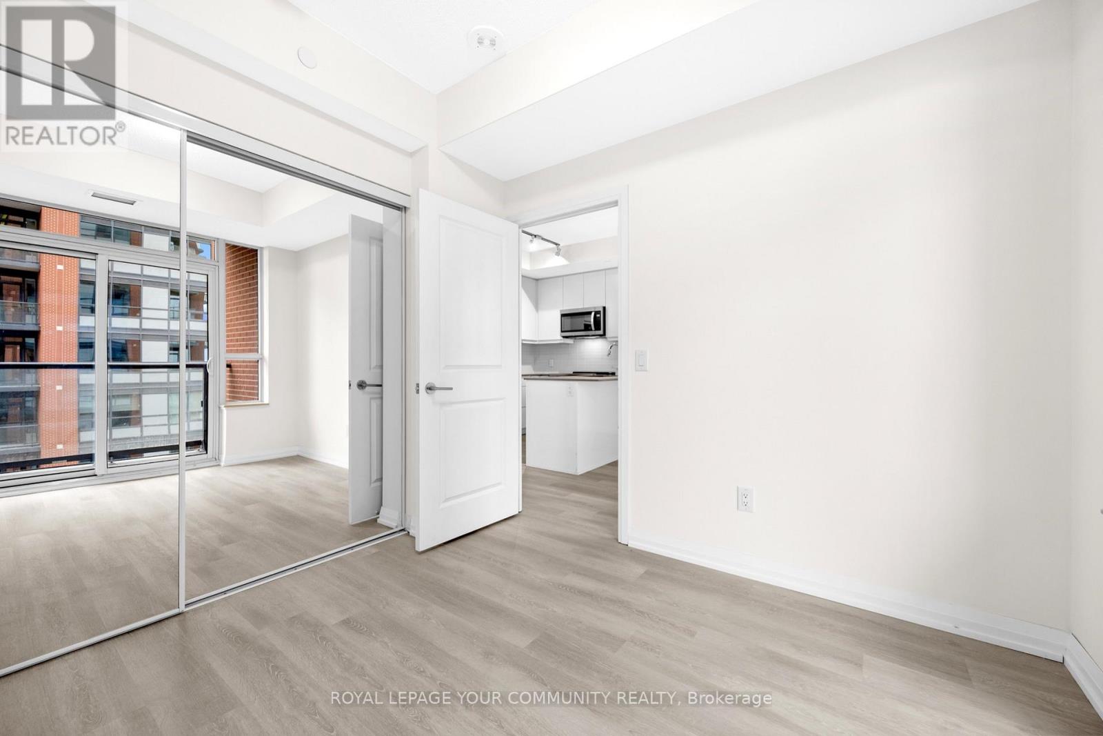 2525 - 3270 Sheppard Avenue E, Toronto, Ontario  M1T 3K3 - Photo 14 - E12500642