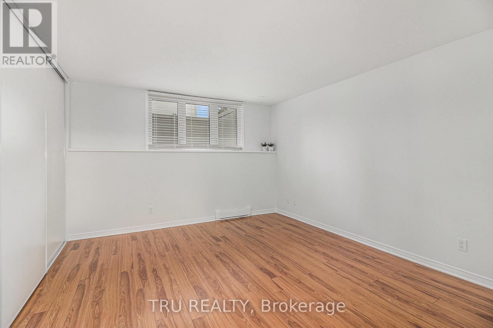 6603a - 6603 Bilberry Drive, Ottawa, Ontario  K1C 4N5 - Photo 11 - X12508078