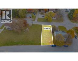 8 BRYDGES Street, Paris, Ontario