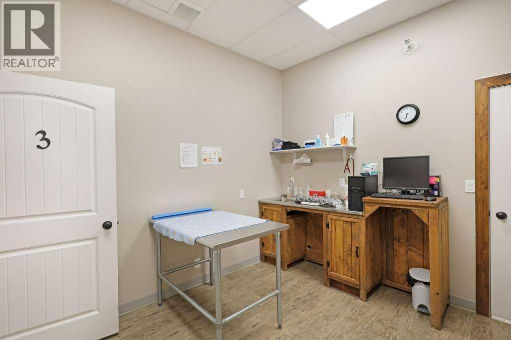 50 Upland Boulevard W, Brooks, Alberta  T1R 0N9 - Photo 19 - A2178921