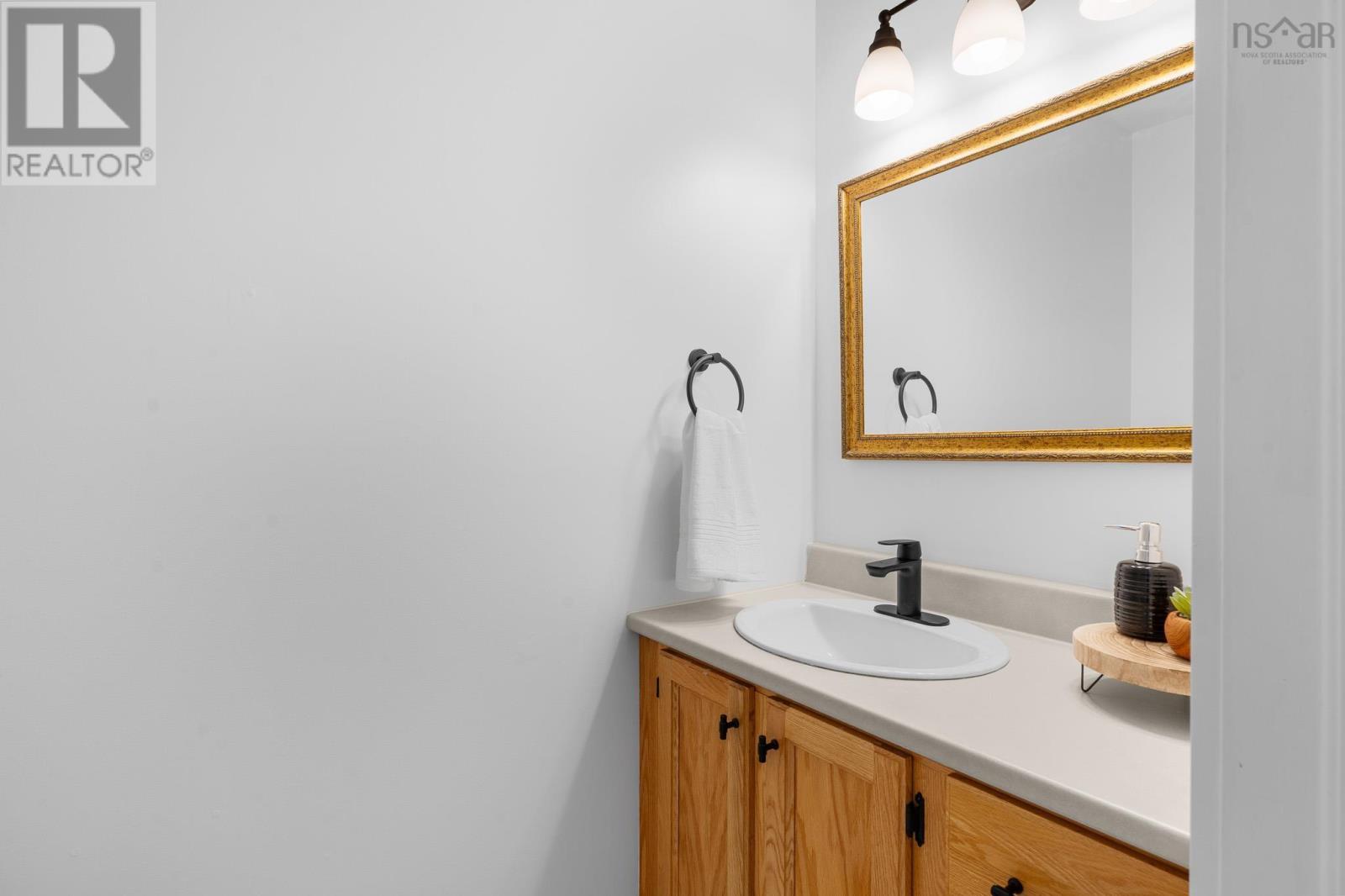 44 Cassandra Drive, Dartmouth, Nova Scotia  B2W 6H4 - Photo 17 - 202523518