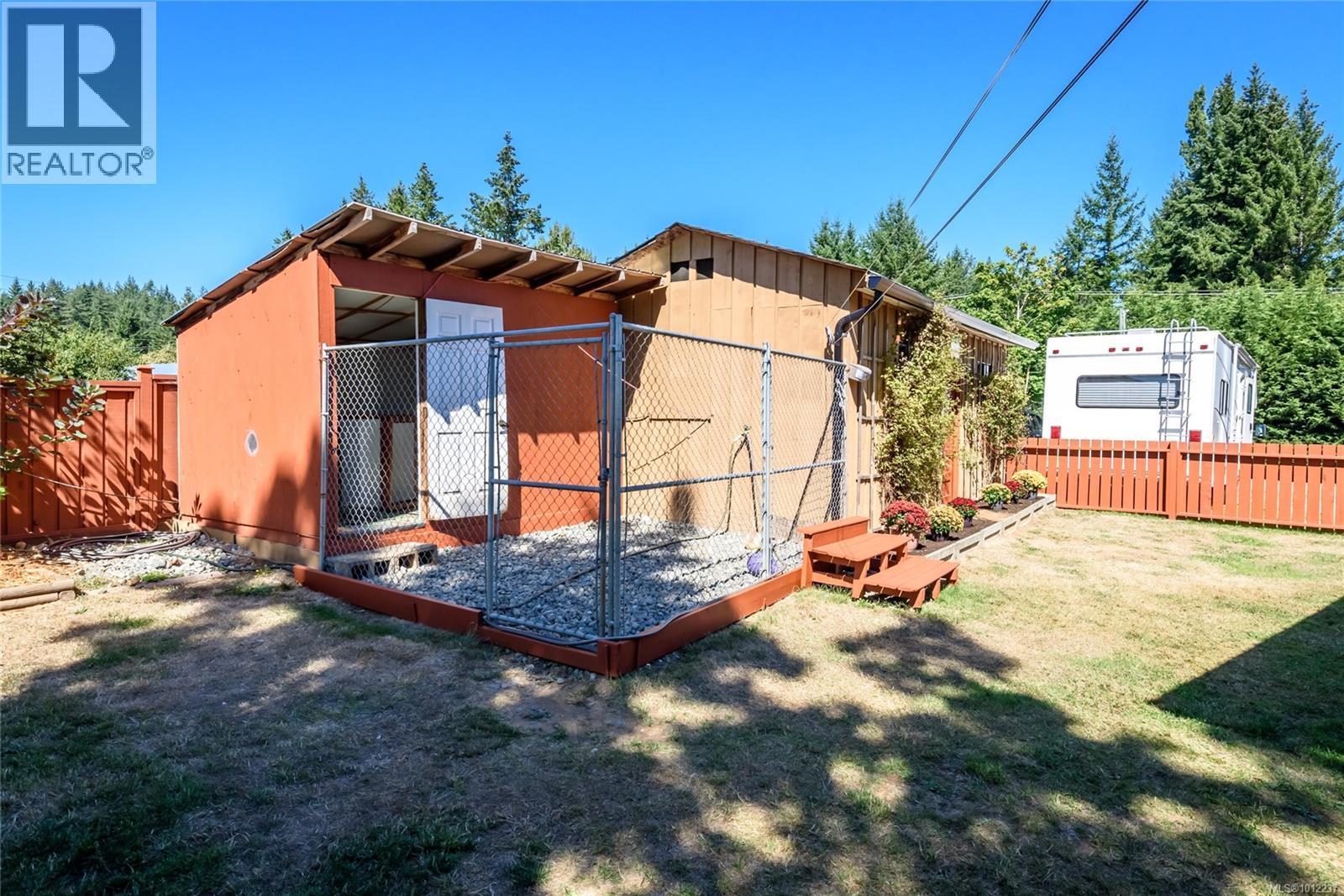6661 Island Hwy N, Merville, British Columbia  V0R 2M0 - Photo 30 - 1012237