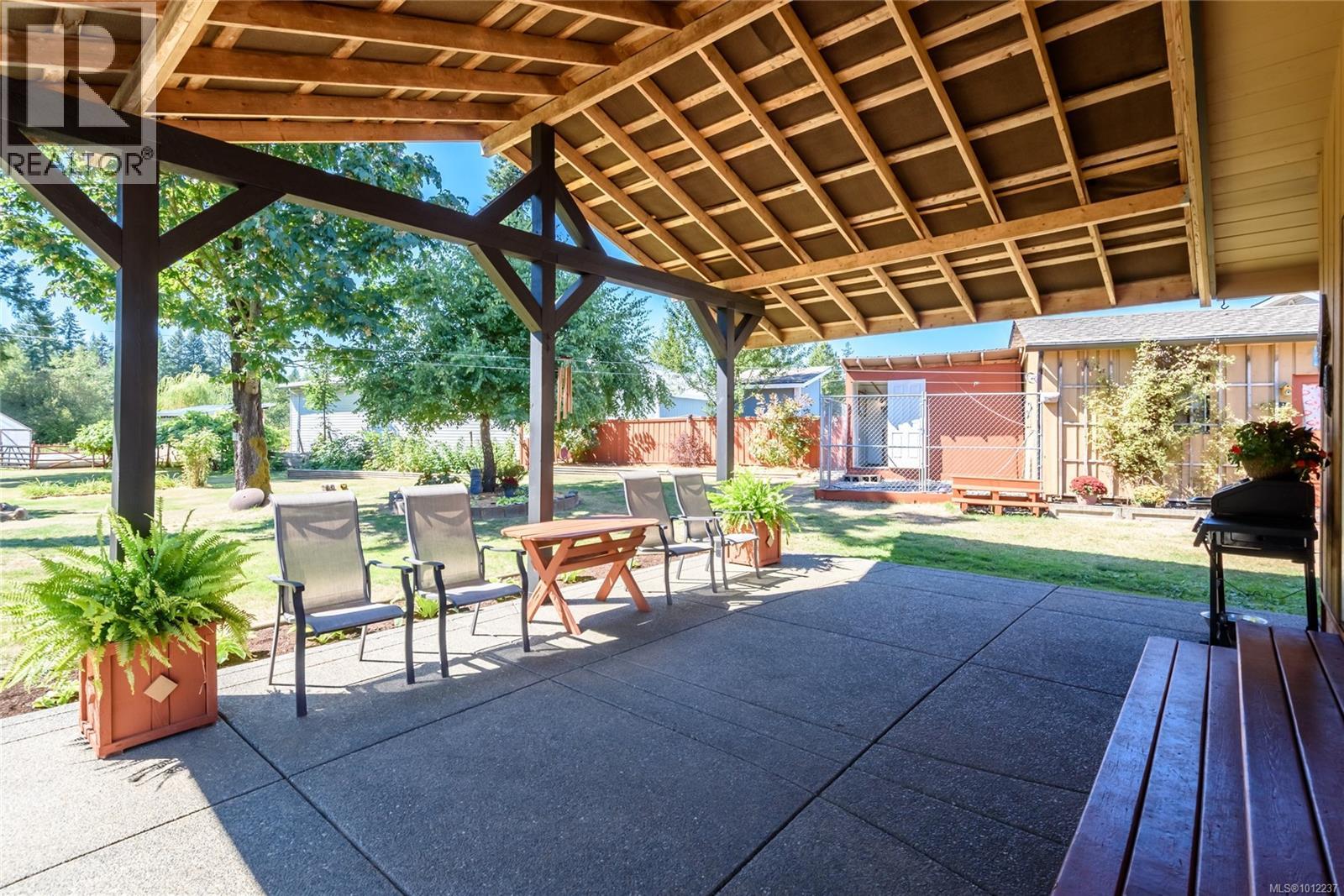 6661 Island Hwy N, Merville, British Columbia  V0R 2M0 - Photo 34 - 1012237