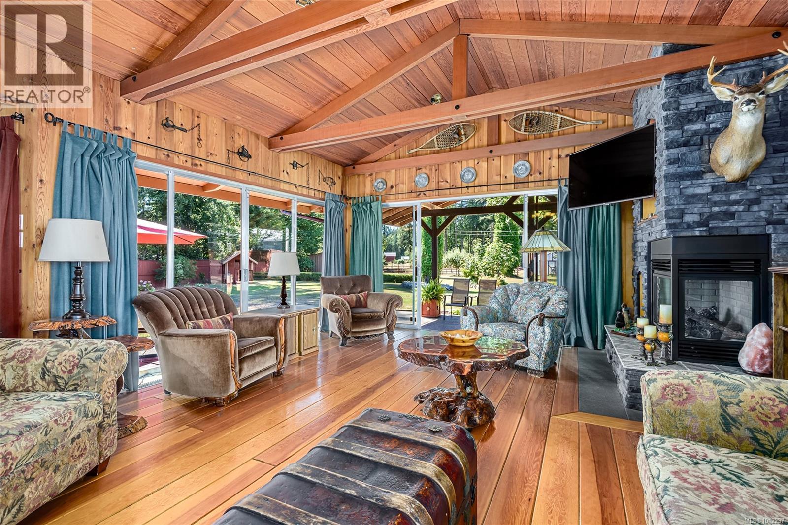 6661 Island Hwy N, Merville, British Columbia  V0R 2M0 - Photo 6 - 1012237