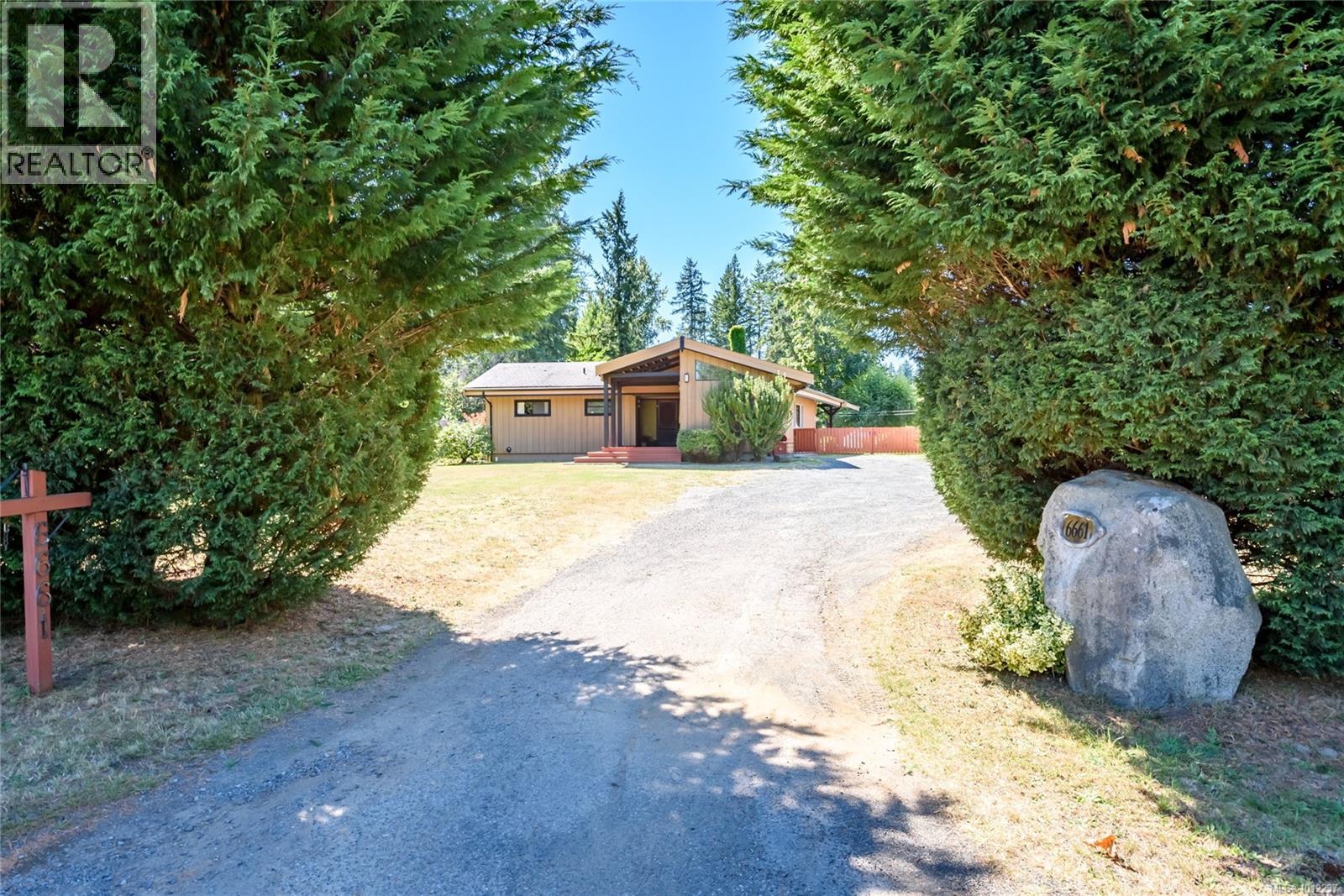 6661 Island Hwy N, Merville, British Columbia  V0R 2M0 - Photo 42 - 1012237