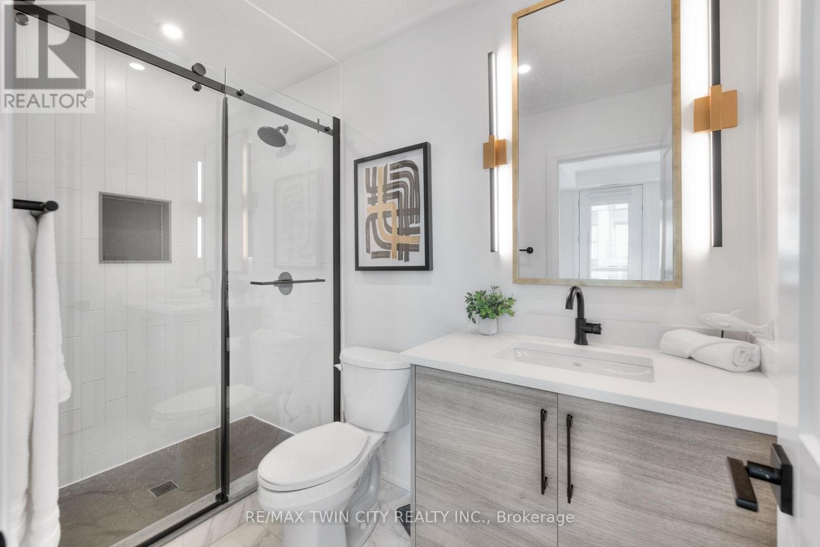 86 - 261 Woodbine Avenue, Kitchener, Ontario  N2R 0S7 - Photo 28 - X12508062