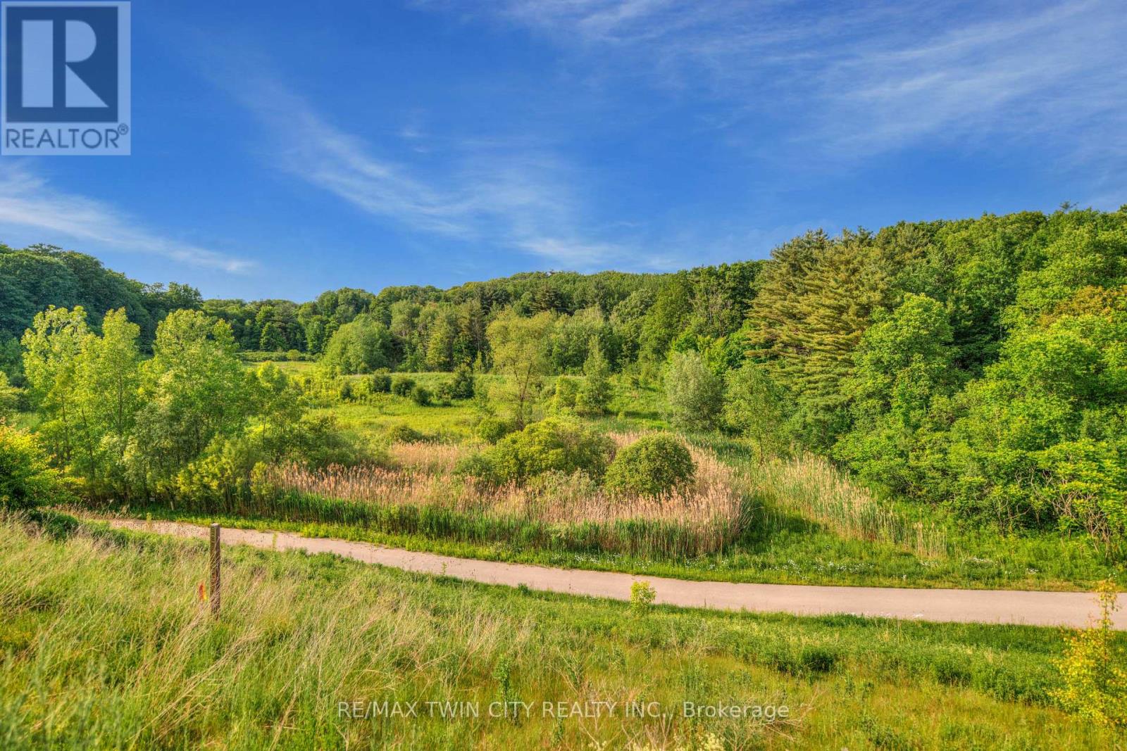 86 - 261 Woodbine Avenue, Kitchener, Ontario  N2R 0S7 - Photo 32 - X12508062