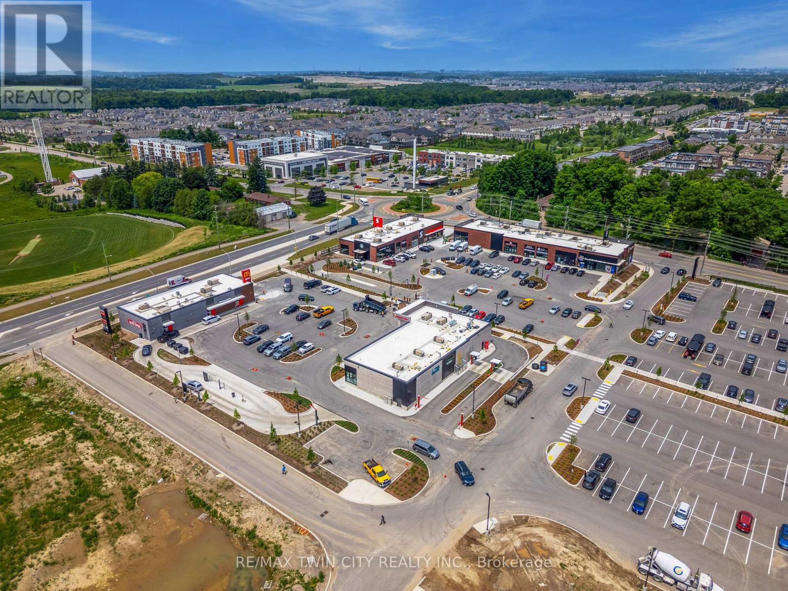 86 - 261 Woodbine Avenue, Kitchener, Ontario  N2R 0S7 - Photo 48 - X12508062