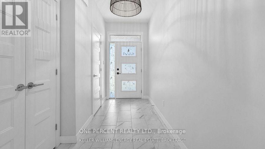 91 - 3380 Singleton Avenue E, London South, Ontario  N6L 0E8 - Photo 3 - X12508172