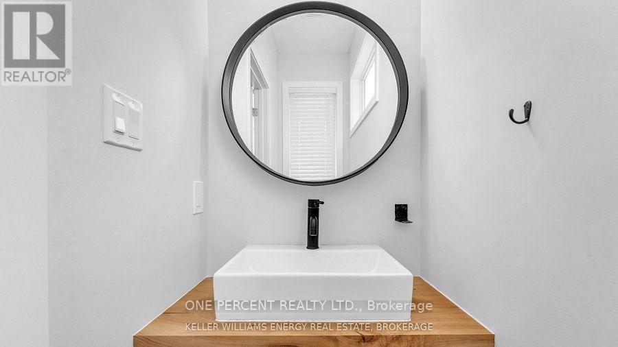 91 - 3380 Singleton Avenue E, London South, Ontario  N6L 0E8 - Photo 5 - X12508172