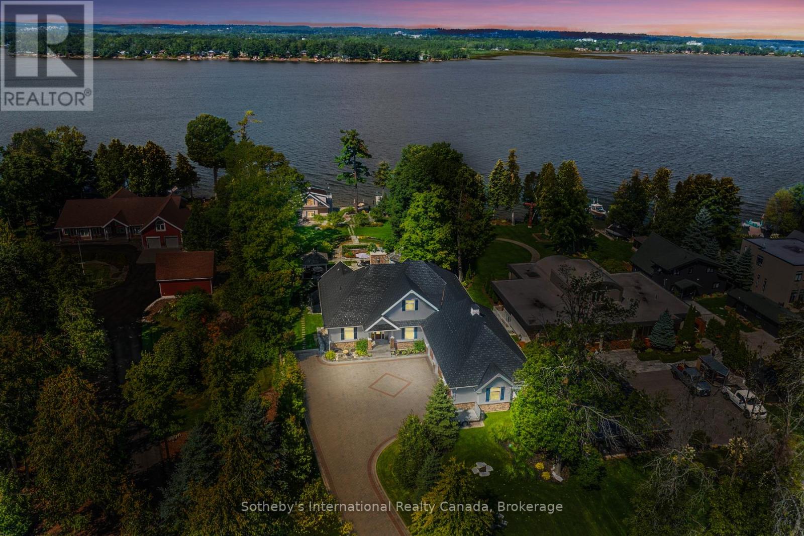 153 Creighton Street S, Ramara, Ontario  L3V 6H7 - Photo 2 - S12384132