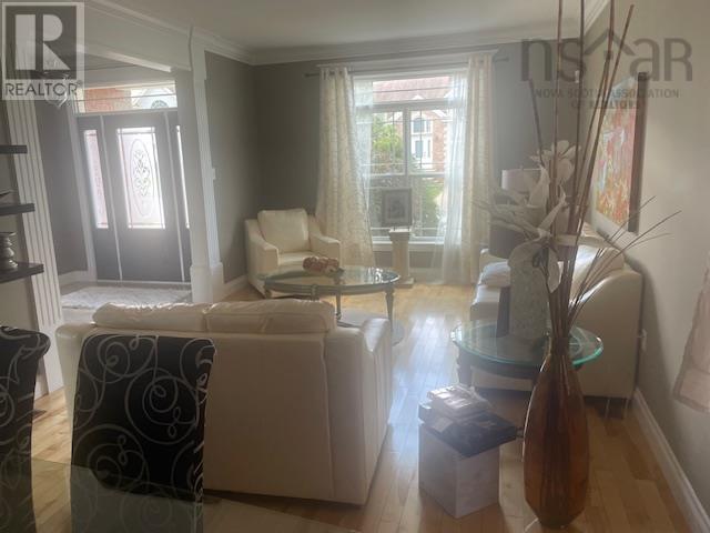 Property at 50 Lindenwood Terrace image 5