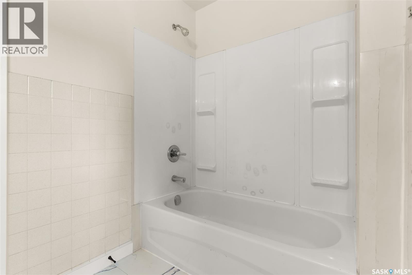 960 Elphinstone Street, Regina, Saskatchewan  S4T 3L6 - Photo 20 - SK022358