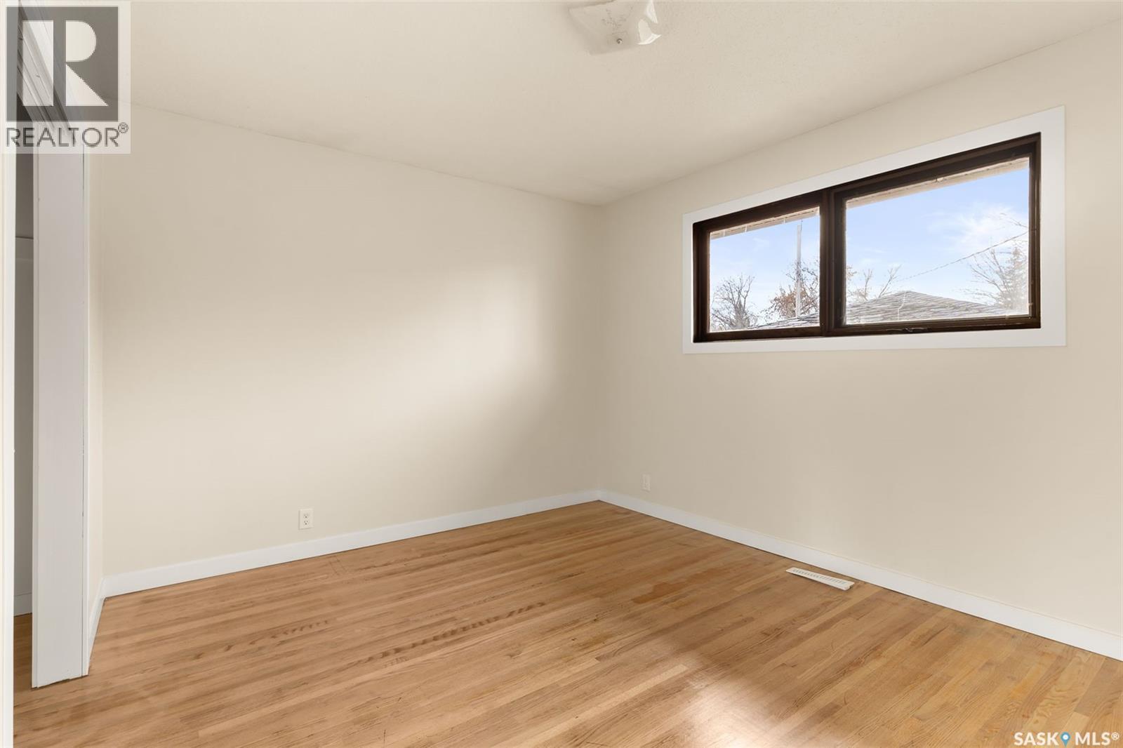 960 Elphinstone Street, Regina, Saskatchewan  S4T 3L6 - Photo 22 - SK022358