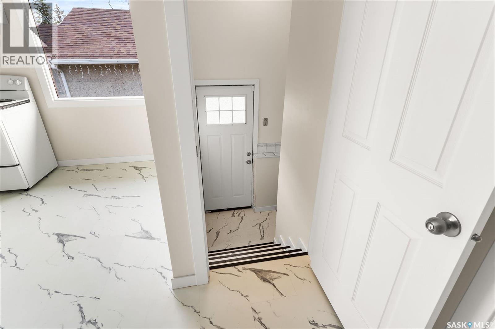 960 Elphinstone Street, Regina, Saskatchewan  S4T 3L6 - Photo 25 - SK022358