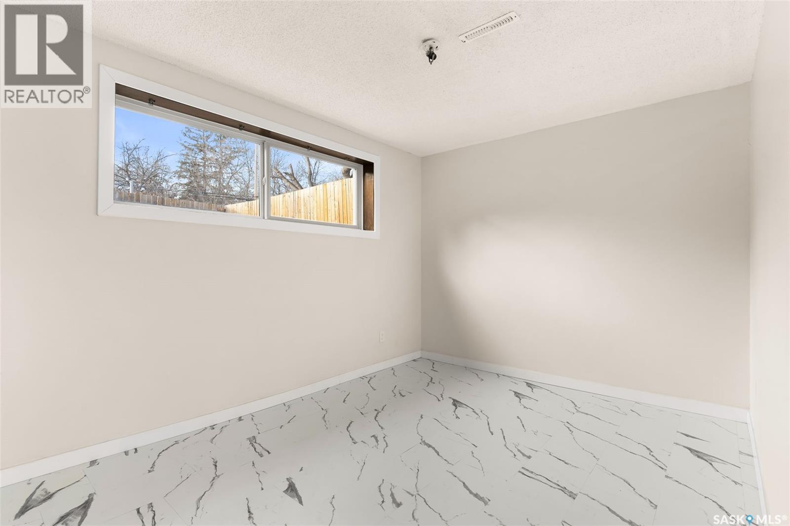 960 Elphinstone Street, Regina, Saskatchewan  S4T 3L6 - Photo 33 - SK022358