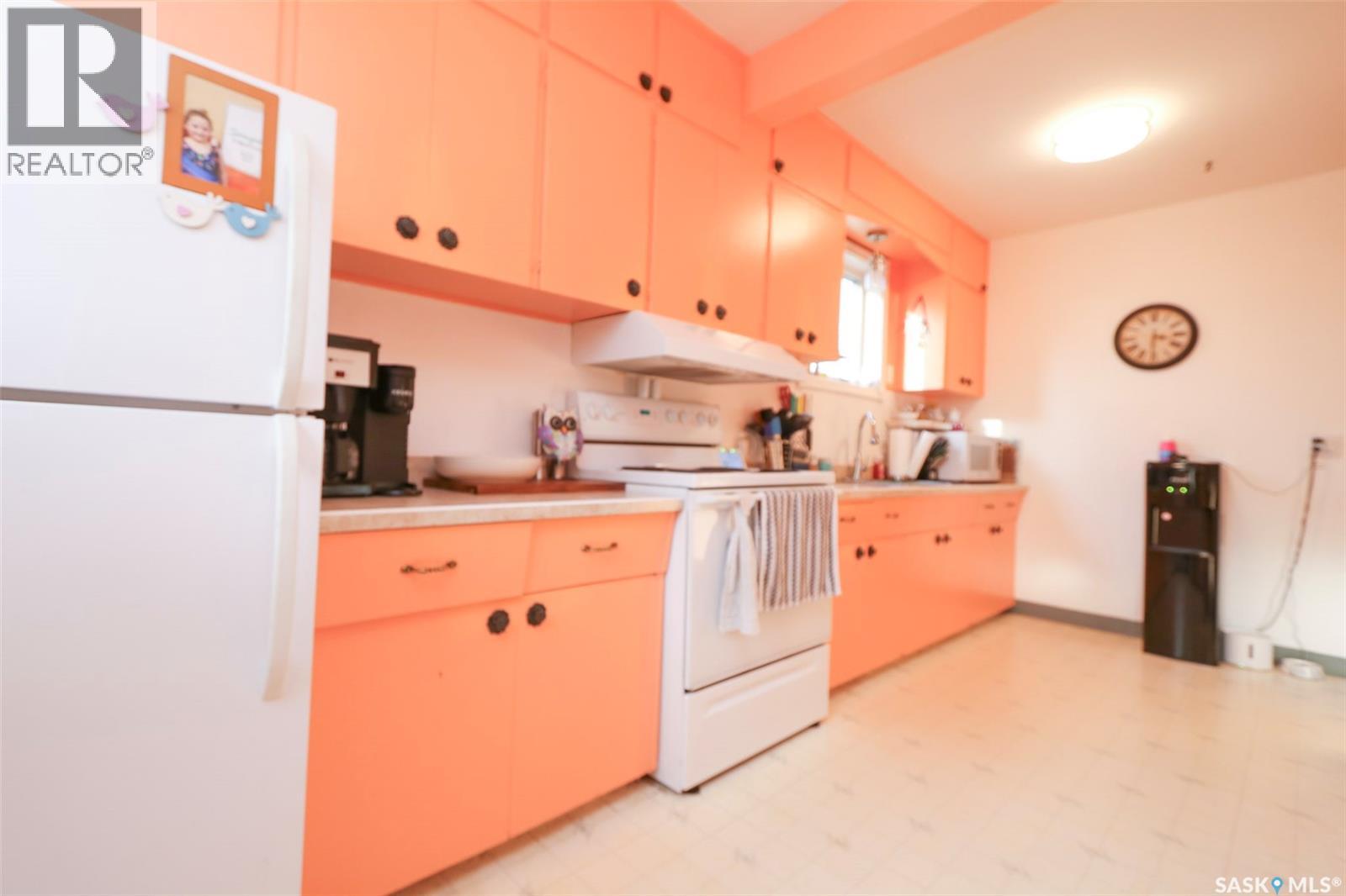 519 Seventh Avenue W, Melville, Saskatchewan  S0A 2P0 - Photo 11 - SK022325