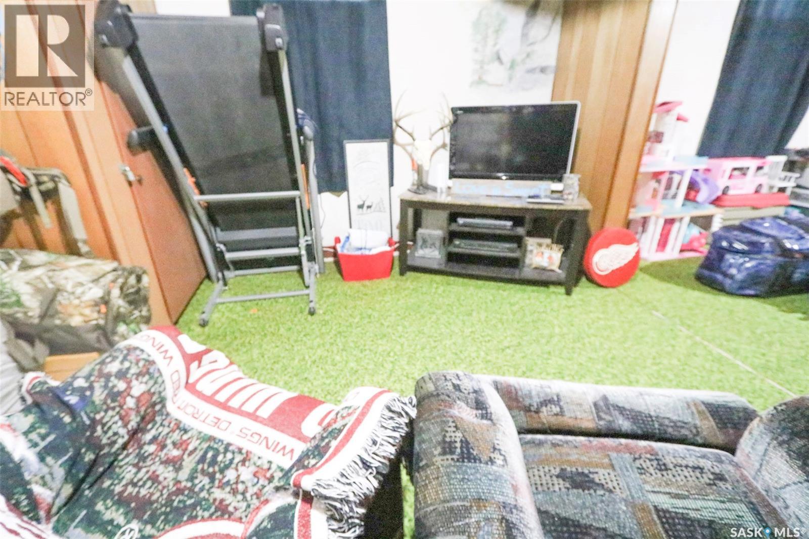 519 Seventh Avenue W, Melville, Saskatchewan  S0A 2P0 - Photo 24 - SK022325