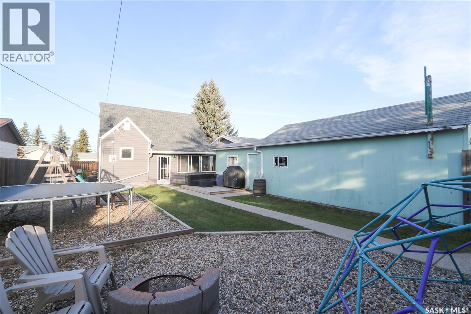 519 Seventh Avenue W, Melville, Saskatchewan  S0A 2P0 - Photo 30 - SK022325