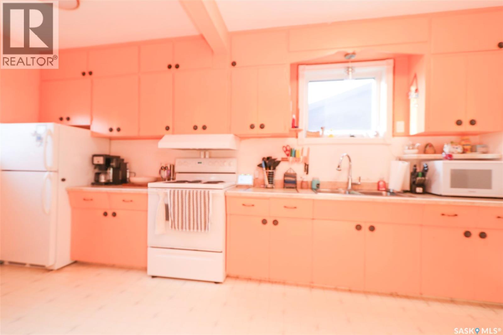 519 Seventh Avenue W, Melville, Saskatchewan  S0A 2P0 - Photo 9 - SK022325