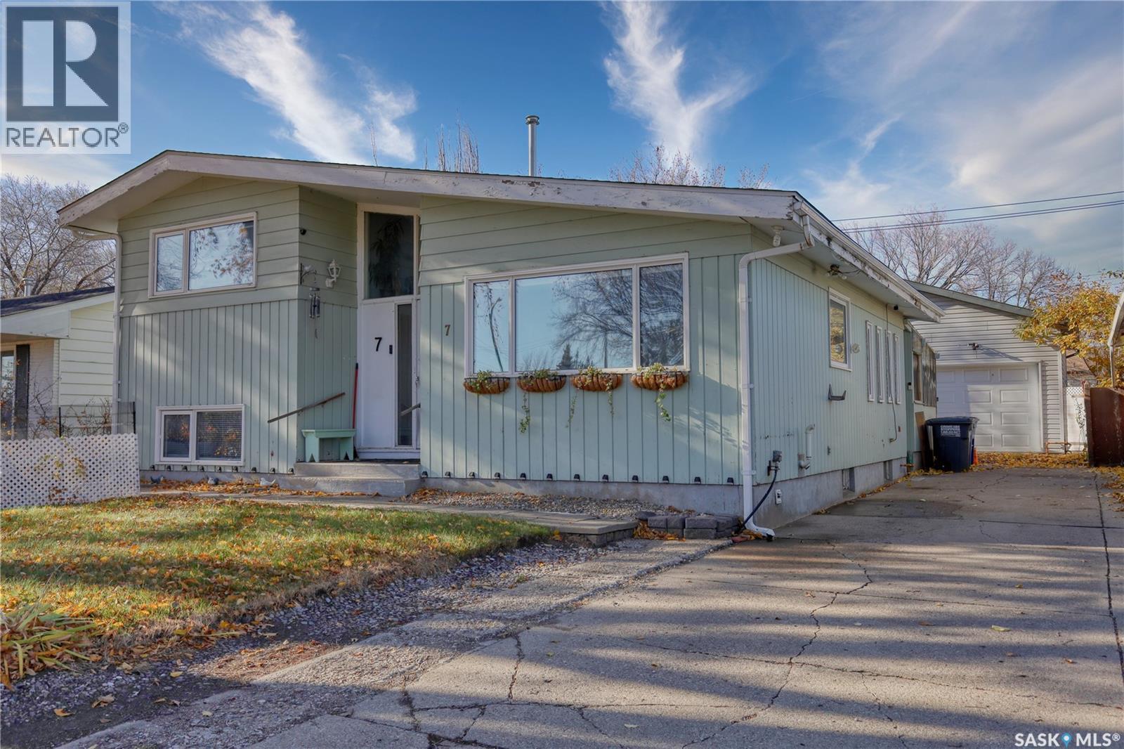 7 Howell AVENUE, saskatoon, Saskatchewan