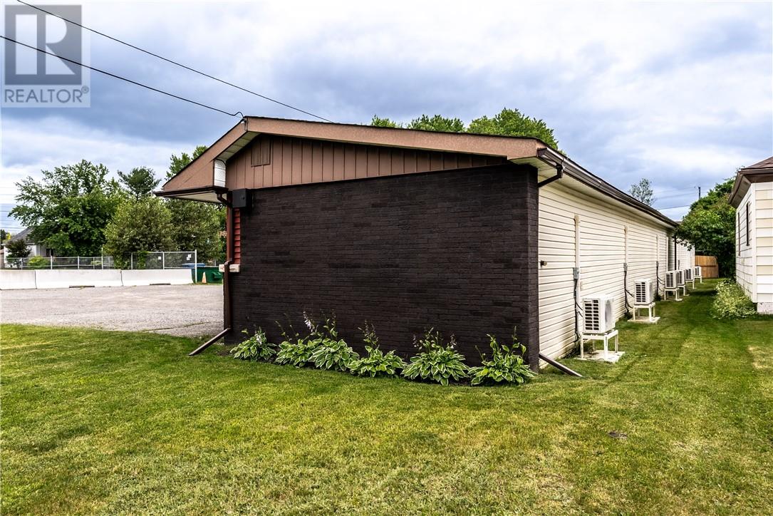 6139 N Highway 69 Highway, Hanmer, Ontario  P3P 1L1 - Photo 8 - 2123243