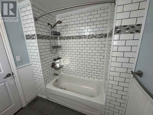 56 Axmith Ave, Elliot Lake, Ontario  P5A 1B7 - Photo 16 - SM253175