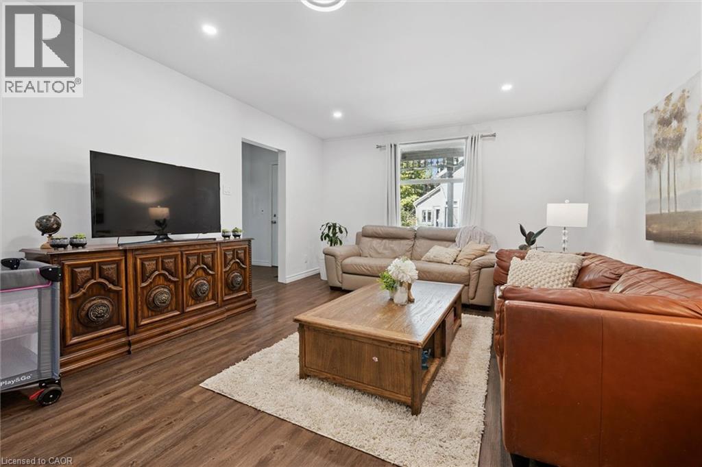 9 Metcalfe Street, Cambridge, Ontario N1S 2N7 - Photo 9 - 40772770