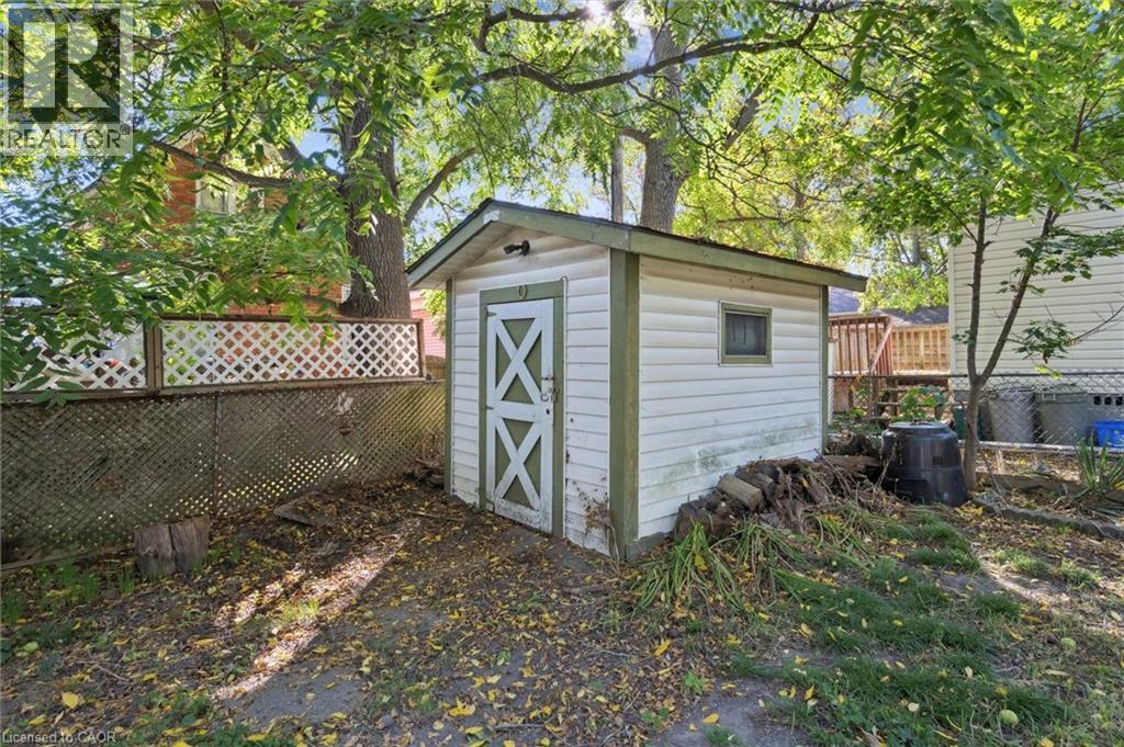 9 Metcalfe Street, Cambridge, Ontario N1S 2N7 - Photo 38 - 40772770