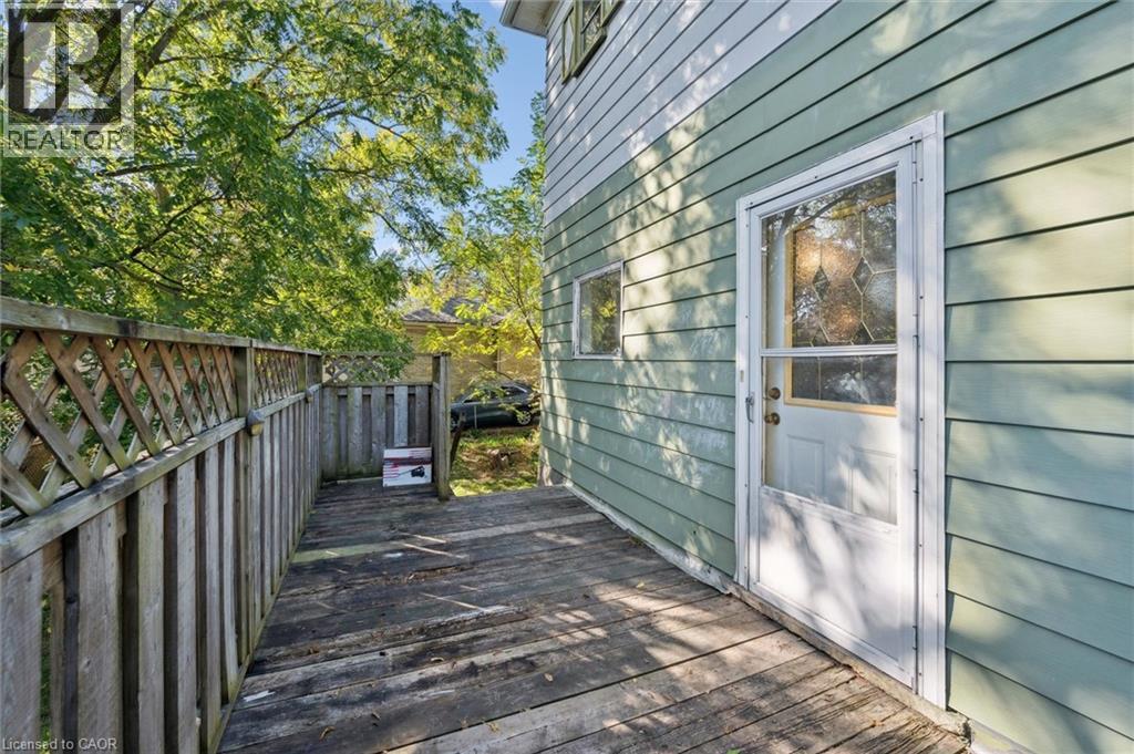 9 Metcalfe Street, Cambridge, Ontario N1S 2N7 - Photo 31 - 40772770