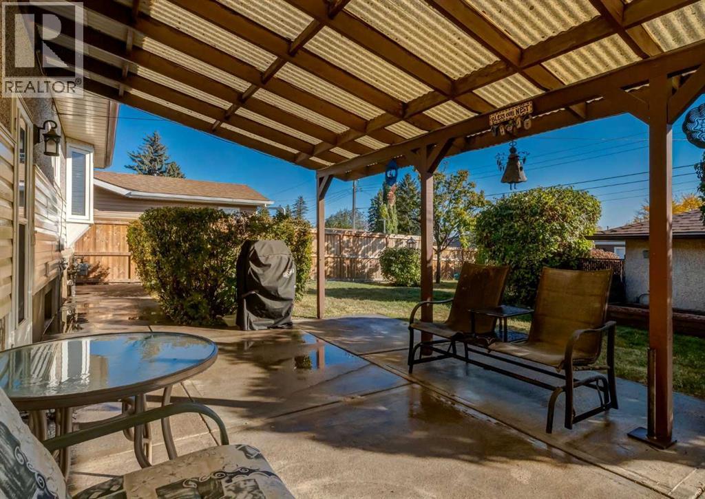 4611 Fortune Road Se, Calgary, Alberta  T2A 2A7 - Photo 13 - A2263158