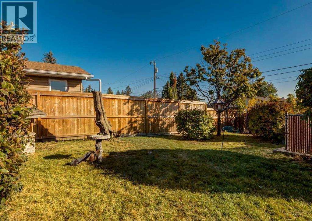 4611 Fortune Road Se, Calgary, Alberta  T2A 2A7 - Photo 16 - A2263158