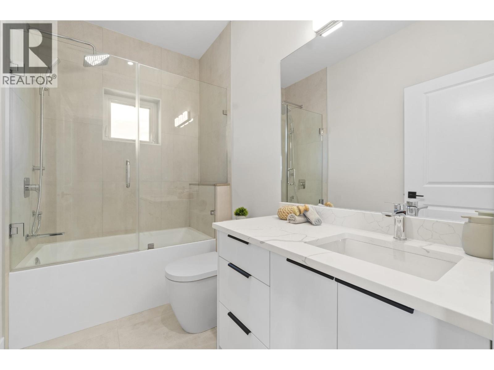 40 E 46th Avenue, Vancouver, British Columbia  V5W 1Z1 - Photo 10 - R3064180