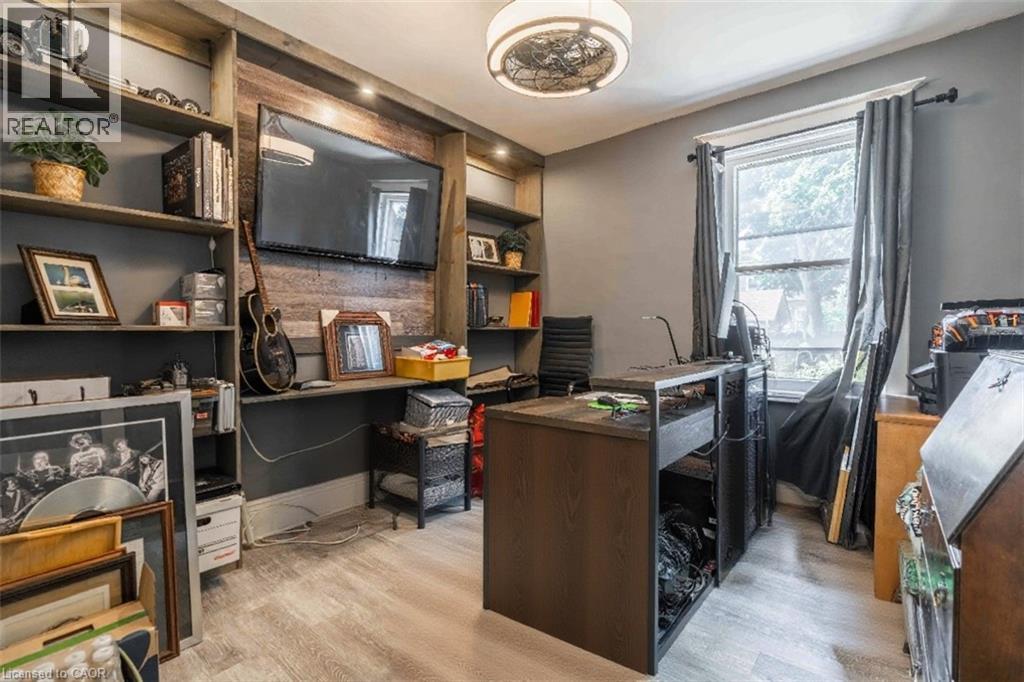 228 Province Street S, Hamilton, Ontario  L8K 2L7 - Photo 11 - 40785598