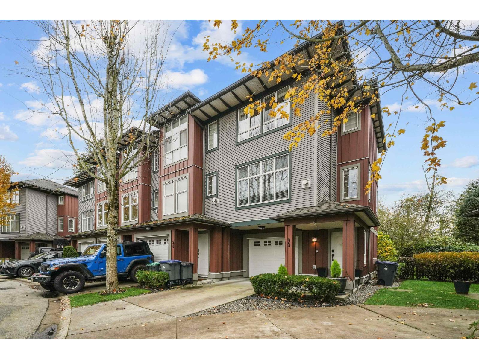 99 18777 68A AVENUE, Surrey, British Columbia