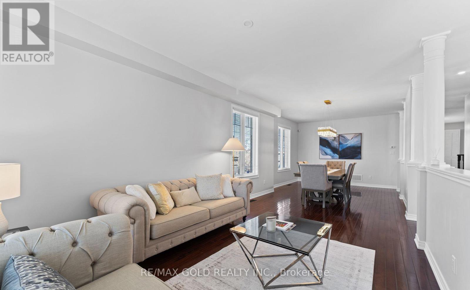 23 Glade Drive, Richmond Hill, Ontario  L4E 0G9 - Photo 10 - N12507312