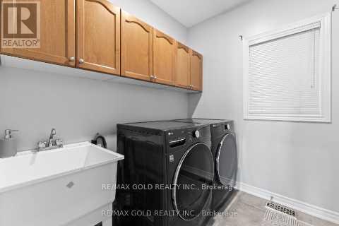 23 Glade Drive, Richmond Hill, Ontario  L4E 0G9 - Photo 26 - N12507312